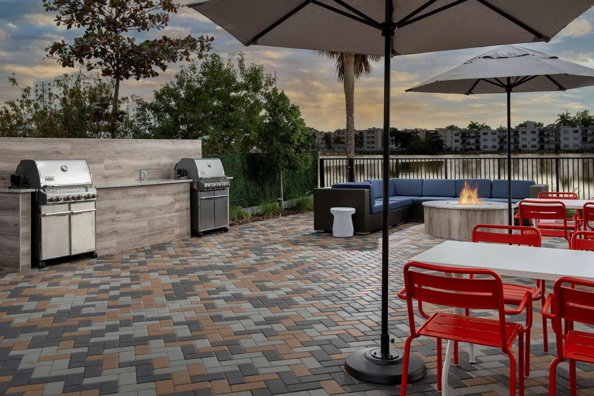 Tru By Hilton Miami Airport South Blue Lagoon, Fl Miami Springs Ngoại thất bức ảnh